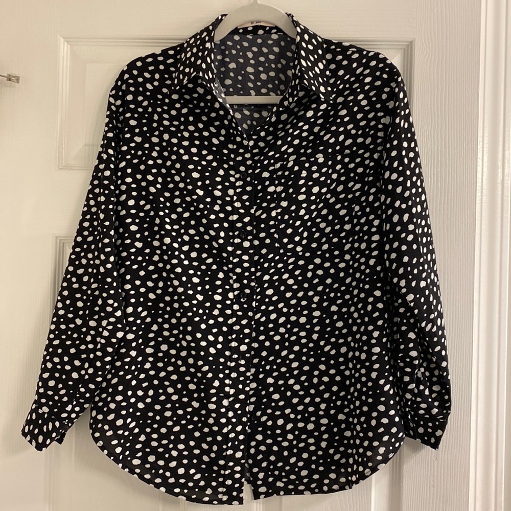 Black and white blouse